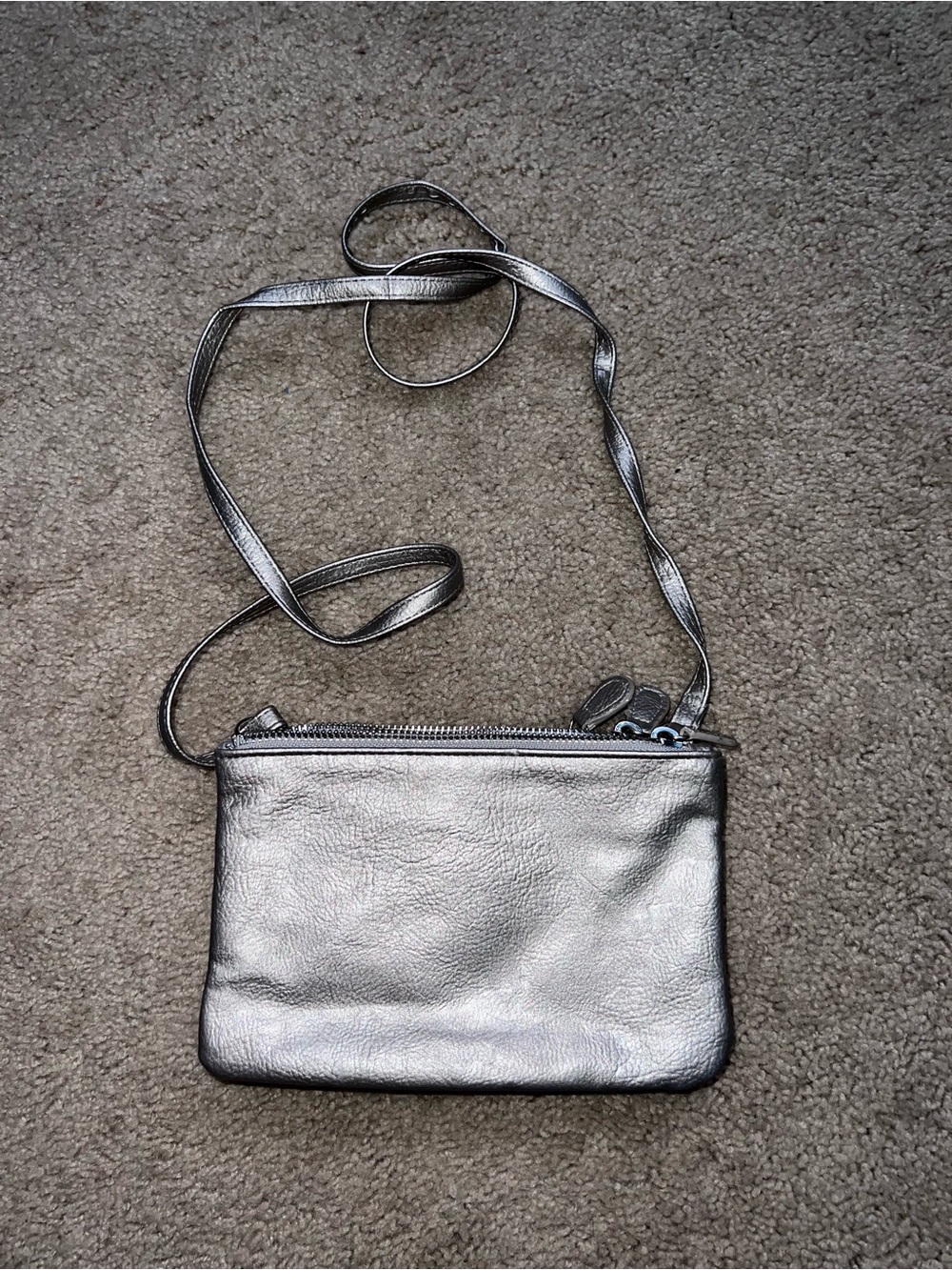 Metallic Silver Crossbody Bag for Women - Sleek Shoulder Purse